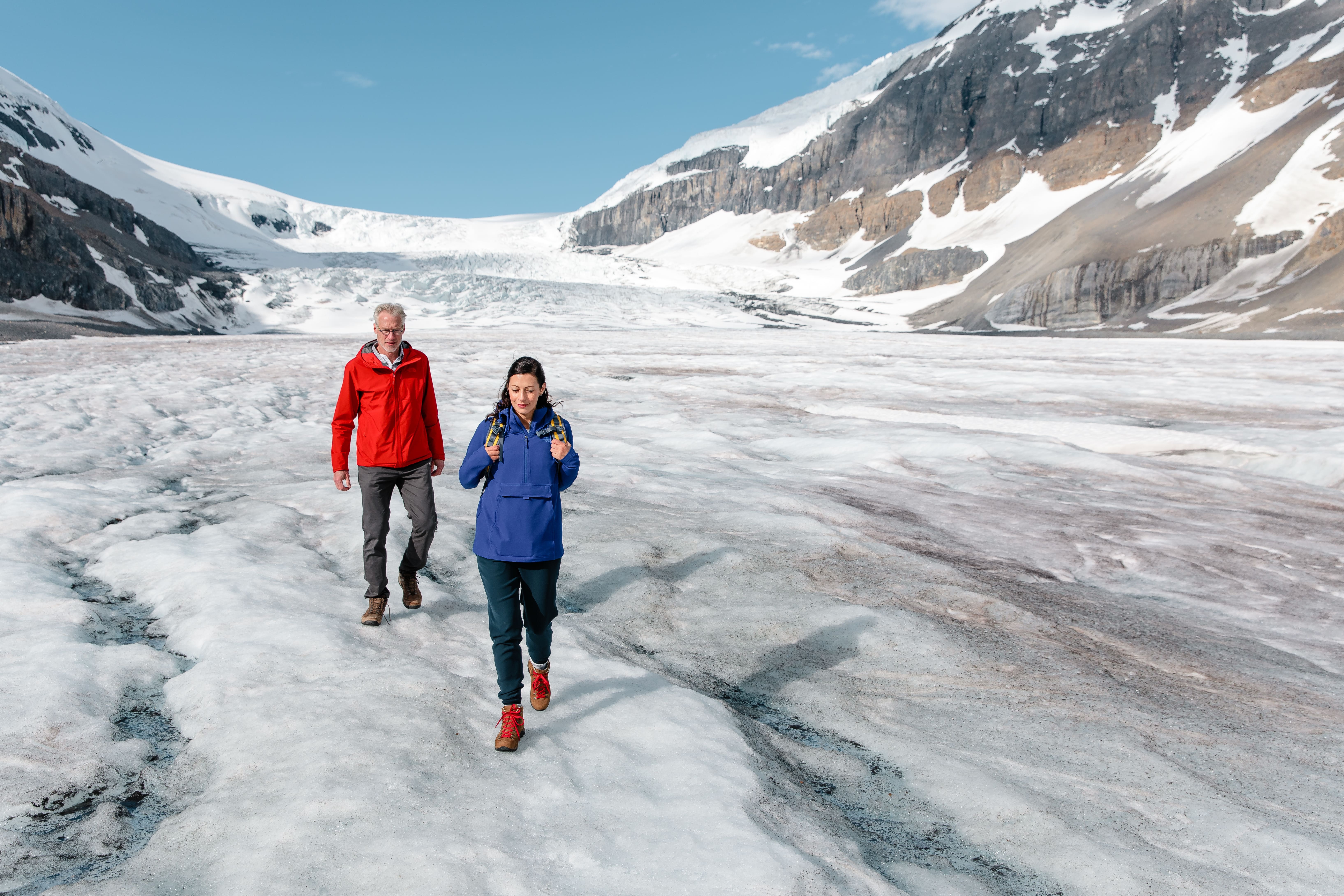 tourhub | Calgary Tours | Banff & Jasper & YOHO & Waterton Lakes National Park and Drumheller 7-Day Tour from Calgary 