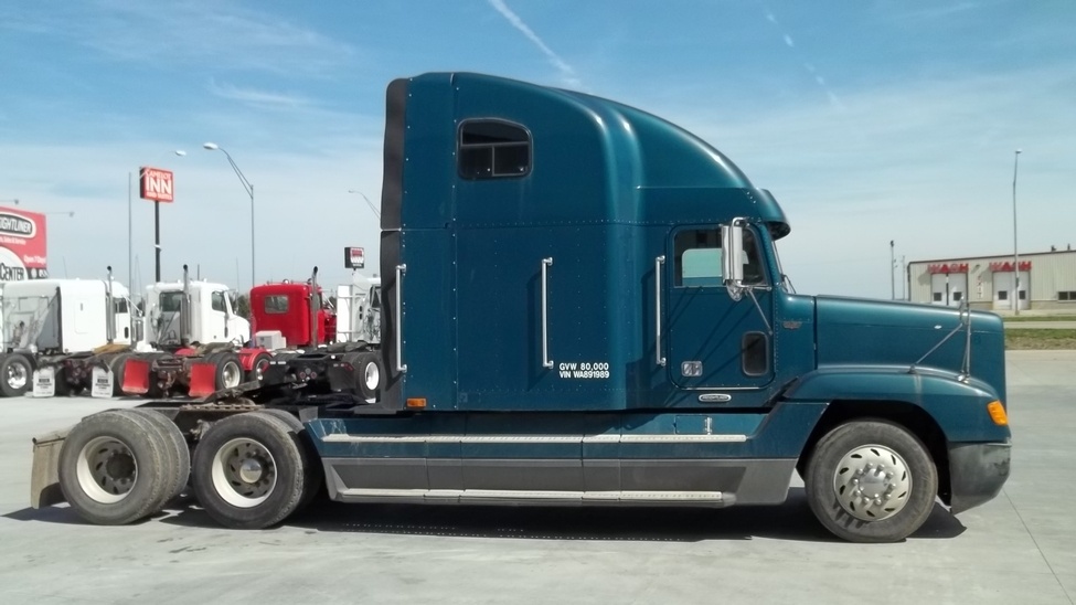 1998 FREIGHTLINER FLD120 : ETY093 | Truck Center Companies