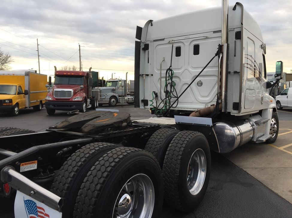 2013 FREIGHTLINER CA125 : TW2184 | SelecTrucks of Omaha