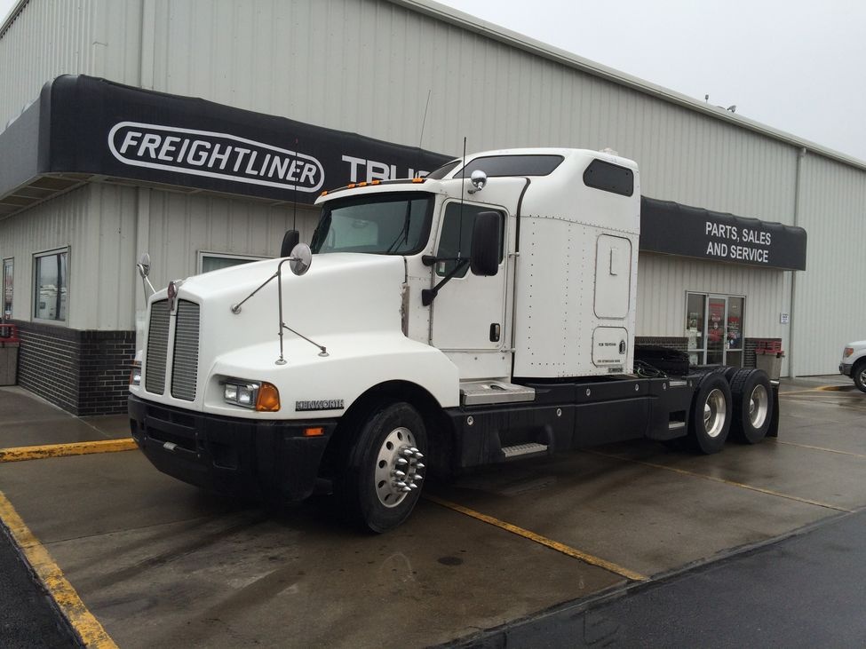 2007 Kenworth T600 : CN1762 | Truck Center Companies