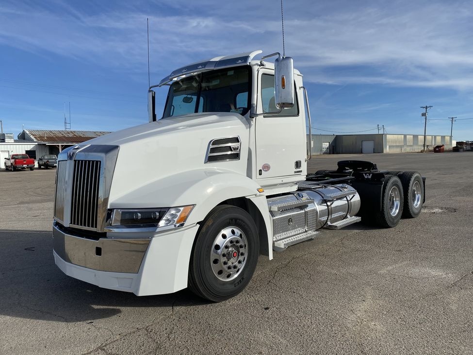 2020 WESTERN STAR 5700XE : LZ8493 | Truck Center Companies