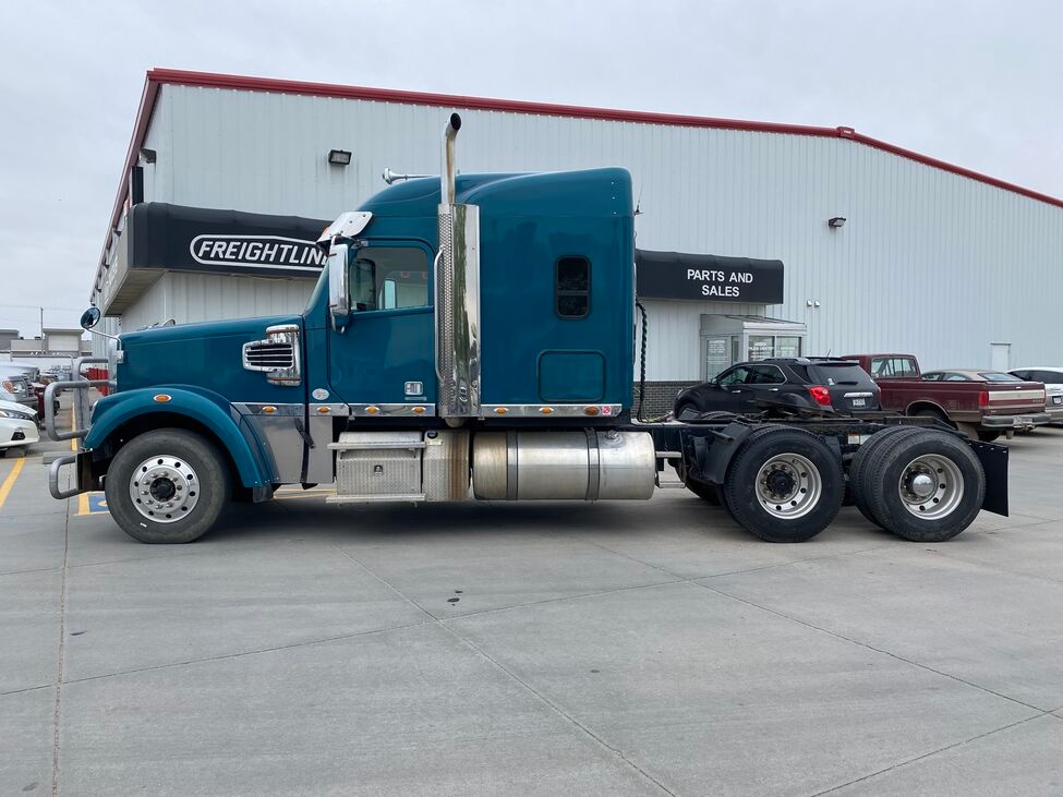 2013 FREIGHTLINER CC132 : PG0078 | SelecTrucks of Omaha