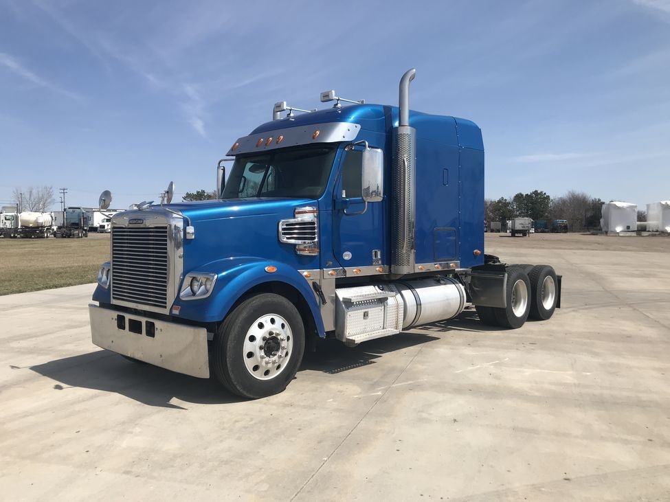 2016 FREIGHTLINER 122SD : PG0047 | SelecTrucks of Omaha