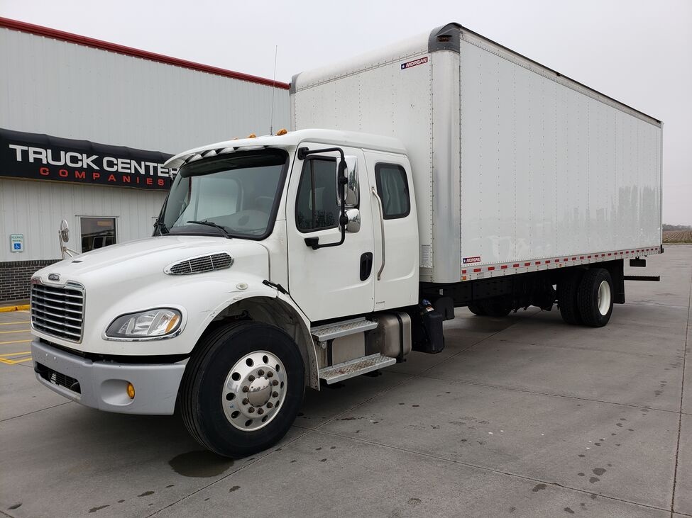 freightliner sleeper box truck