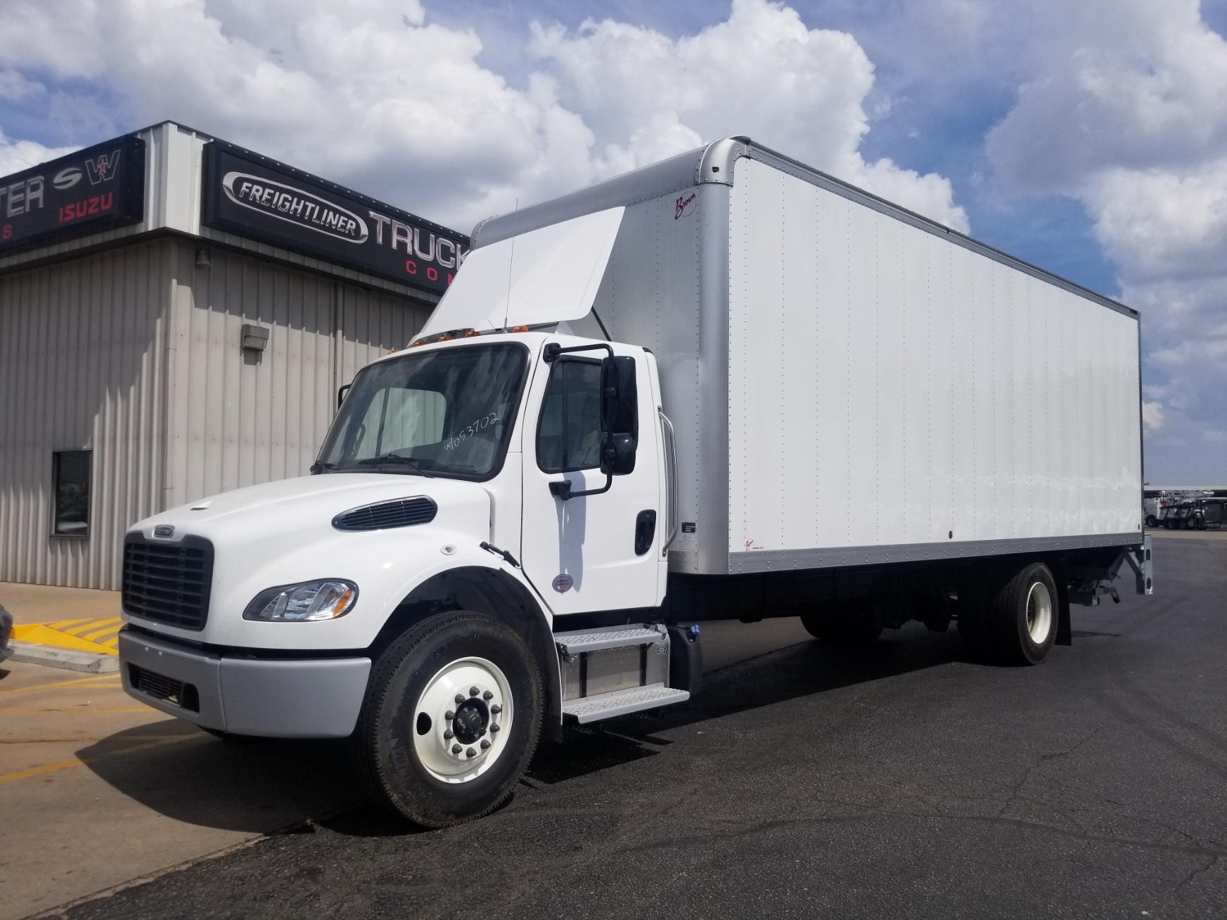 2021 Freightliner M2 106 : MH7296 | Truck Center Companies