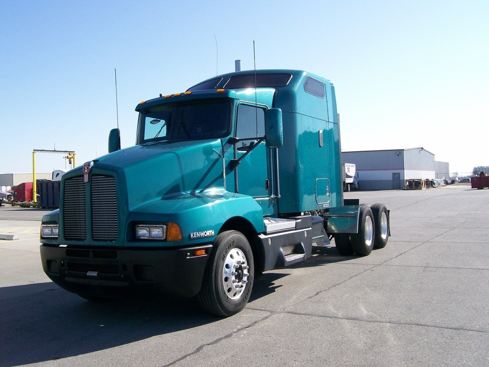 2005 KENWORTH T600 : OG2115 | Truck Center Companies