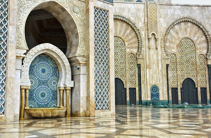 tourhub | Morocco Premium Tours | Moroccan Express: A 3-Day Adventure from Casablanca to Marrakech via Rabat, Fes, Volubilis, and Meknes. 