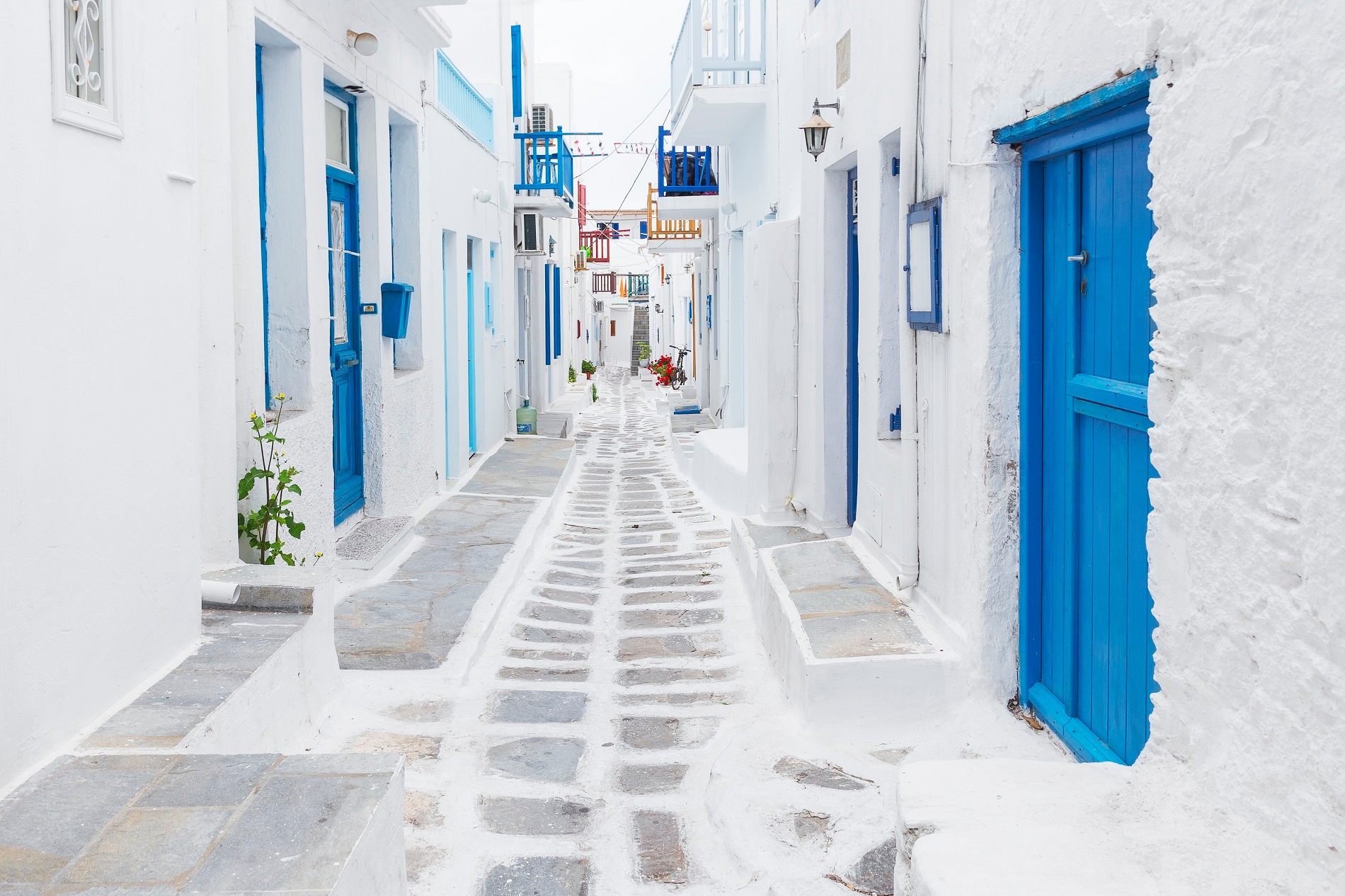 tourhub | Daily Tours from Athens | From Athens: 3-Day Trip to Mykonos & Santorini with Lodging 