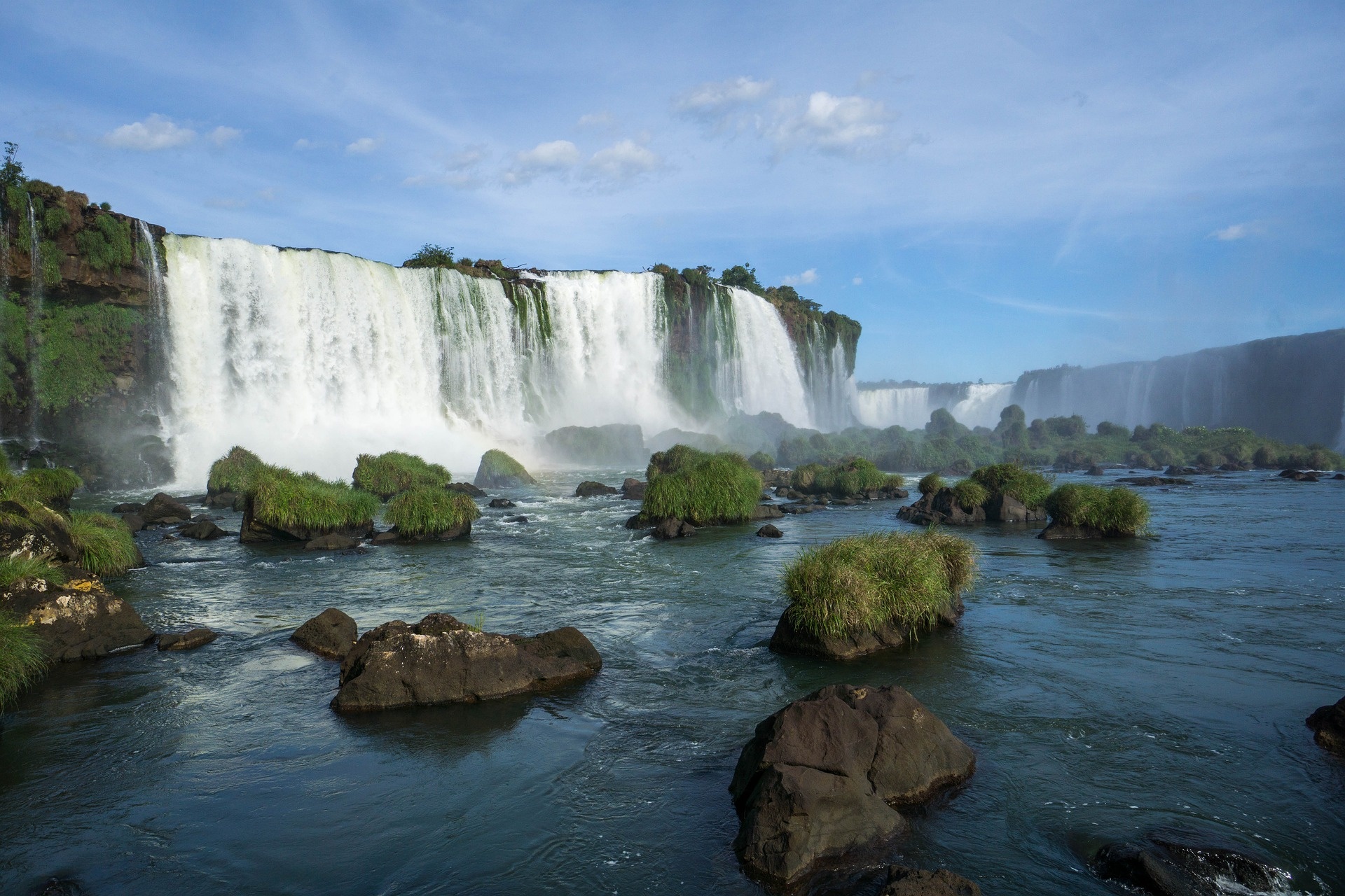 tourhub | Etours Brazil | Classic Brazil - Rio de Janeiro, Iguazu Waterfalls, The Amazon, Salvador, Imbassaí | 0003