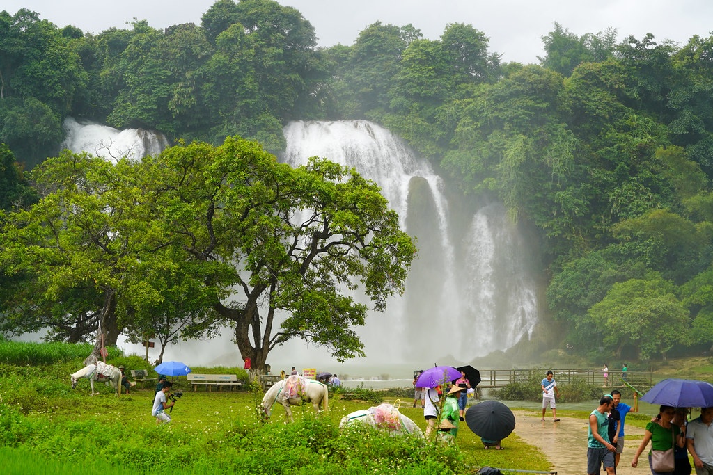 tourhub | Mr Linh's Adventures | Adventure Tour to Ban Gioc Waterfall - Ba Be Lake 3 days 2 nights 