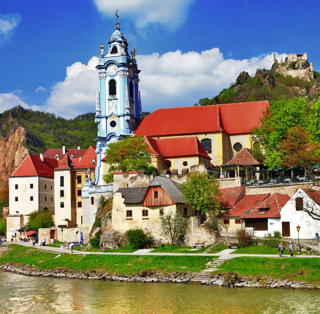 tourhub | Avalon Waterways | The Blue Danube Discovery with 2 Nights in Budapest & 2 Nights in Prague (Tranquility II) 