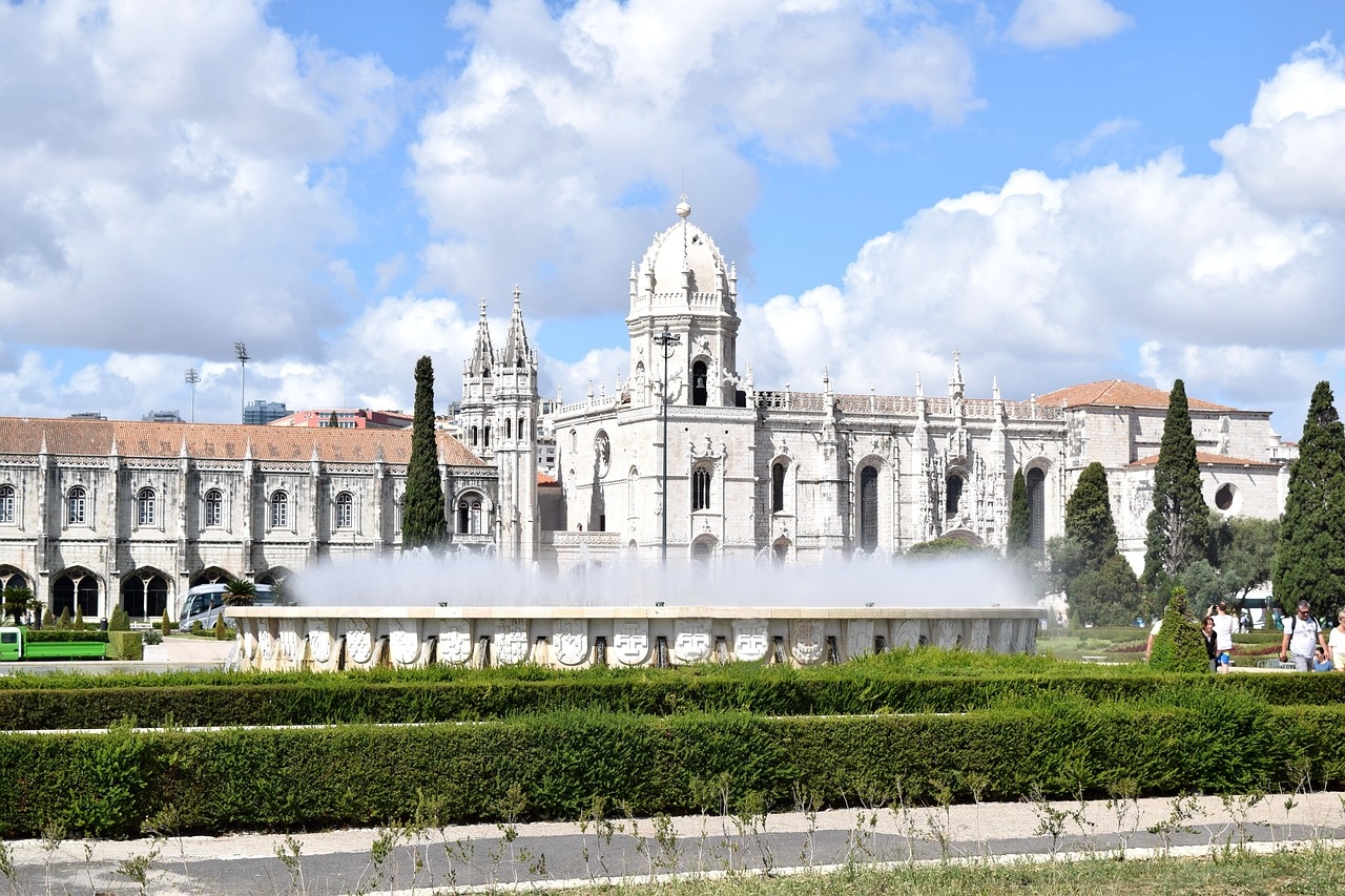 tourhub | Click Tours | Porto &  Lisbon City Break - 6 days 