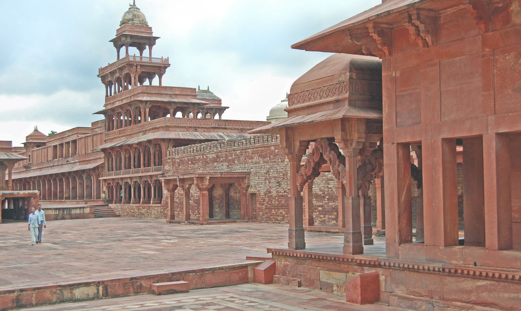 tourhub | UncleSam Holidays | Amazing Varanasi and Agra Tour | AVAAT15