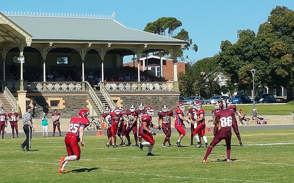 Heritage Grandstand in Victoria Park / Pakapakanthi (Park 16)