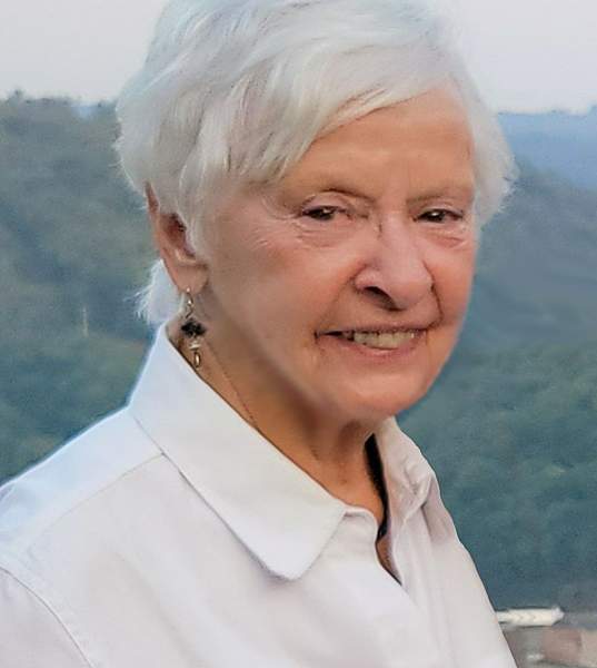 Edna M. "Nan" Weaver Profile Photo