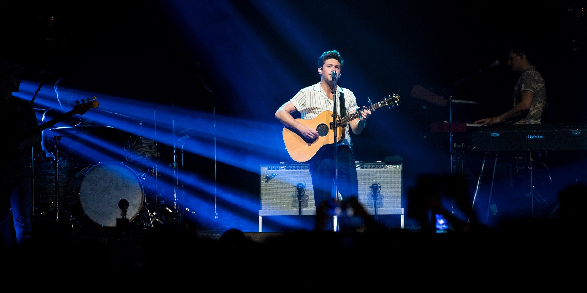 Niall Horan charms and captivates at Singapore concert – gig report