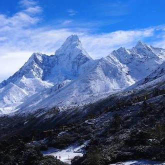 tourhub | World Expeditions | Everest Trails to Ama Dablam Base Camp 