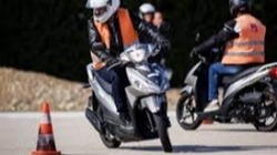 Représentation de la formation : 9-3-1 formation conduite responsable 2 roues motorisées : scooter
