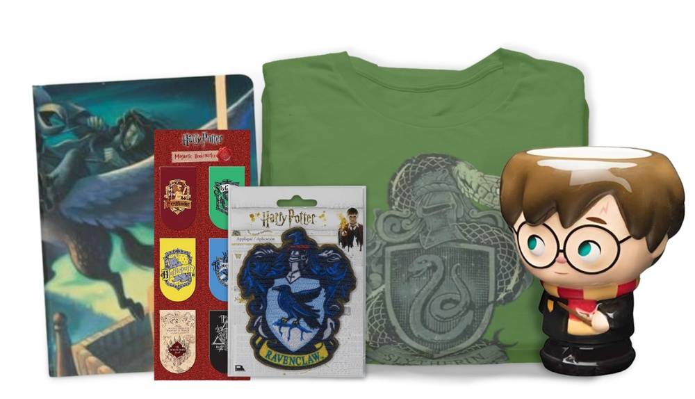 Harry Potter Combo Box (T-Shirt and Themed Gifts)