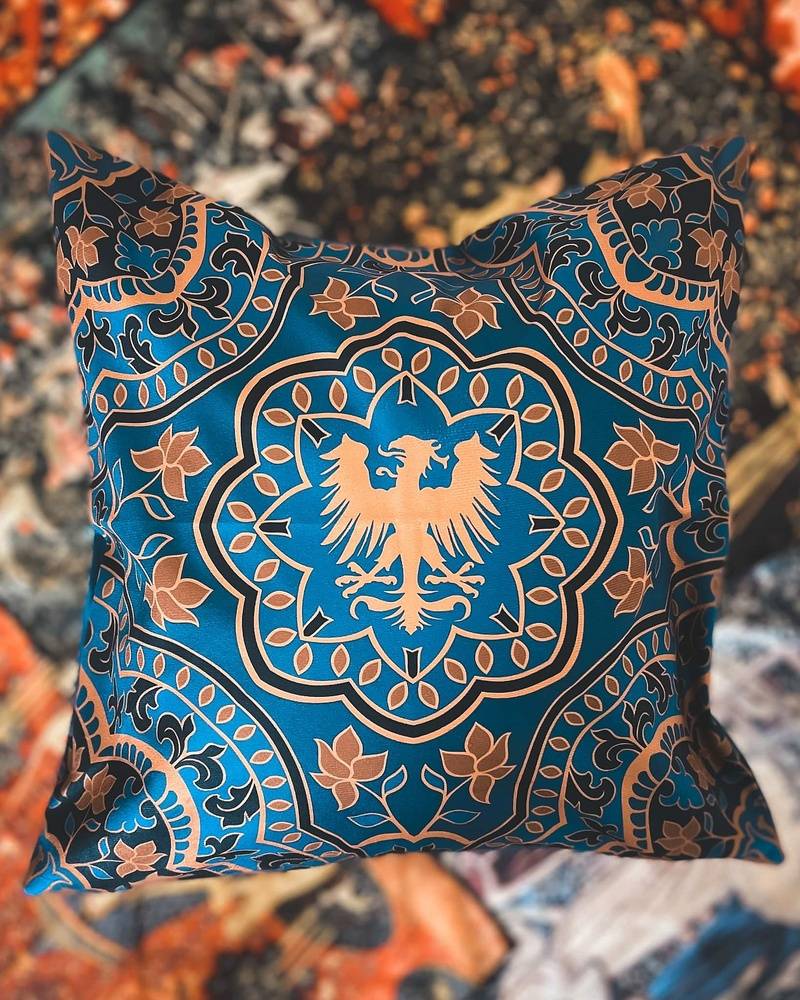 Blue Common Room Cushion Cover