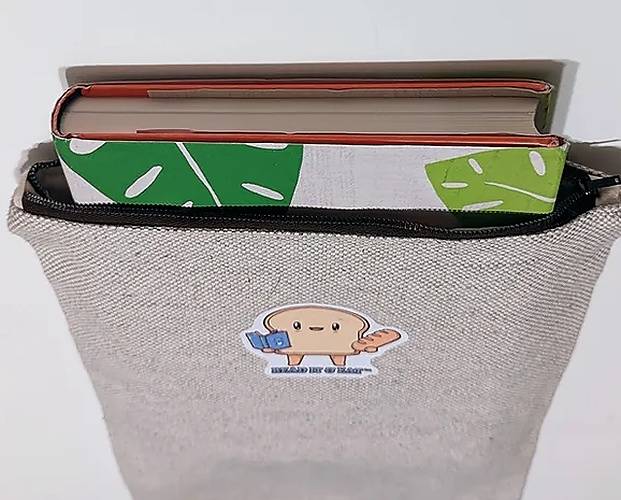 Book Sleeve with Zipper