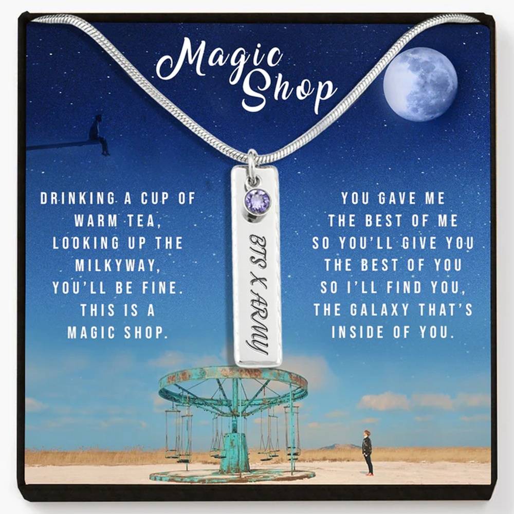 Magic Shop Necklace Set