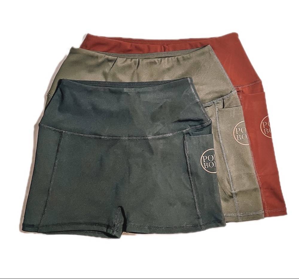 Pole Pocket Shorts - Burgundy
