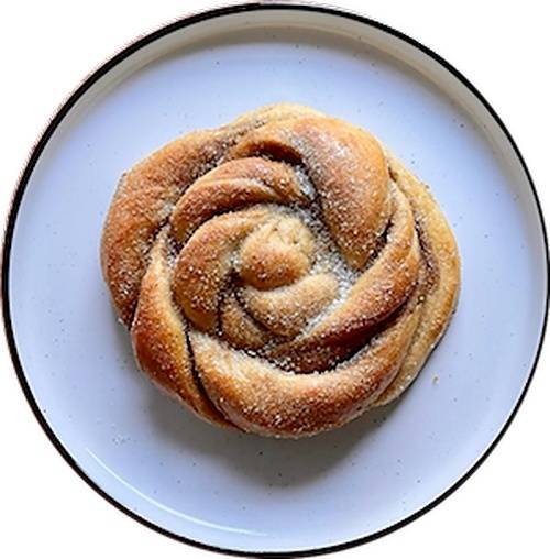 CARDAMOM BUNS