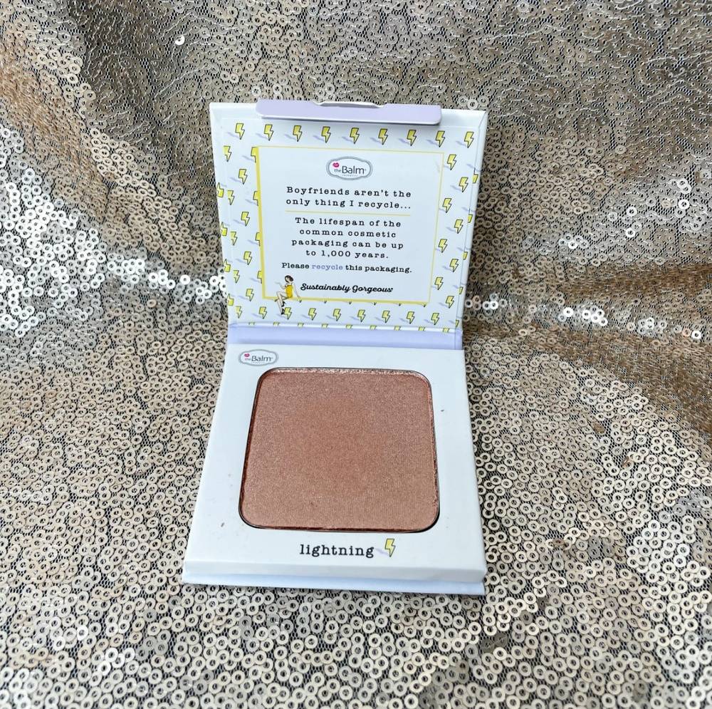 Gold Add On - The Balm Lightning Highlighter