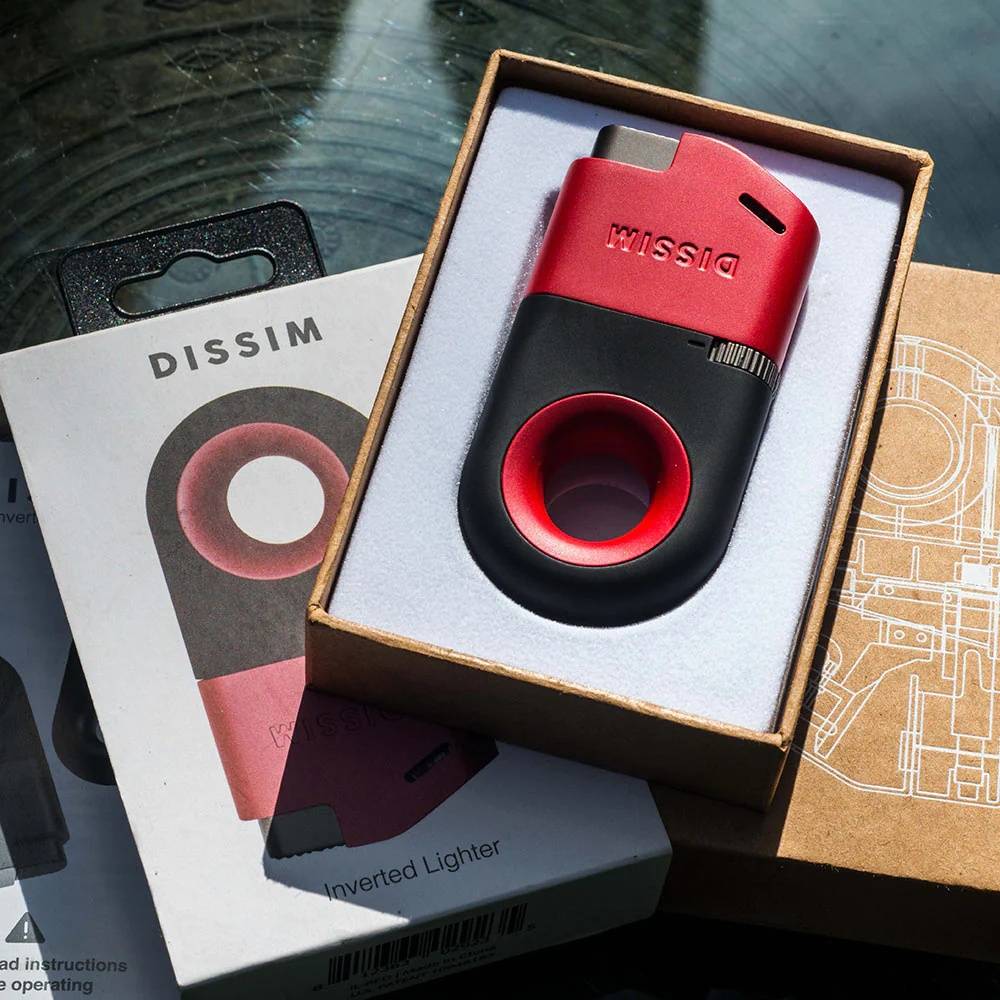 Dissim Lighter Red