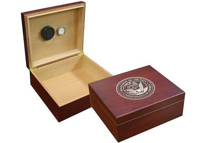 Navy Cigar Humidor (Cherry)