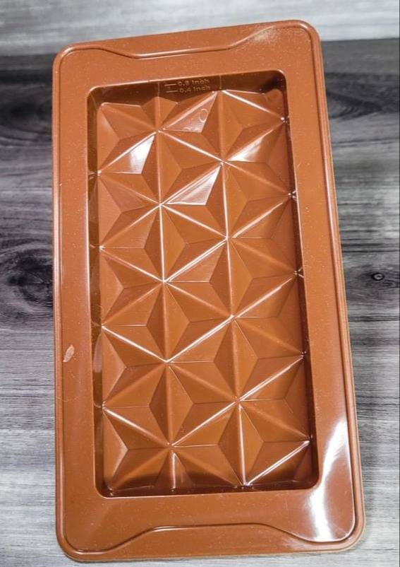 Dark Chocolate Arts Mold