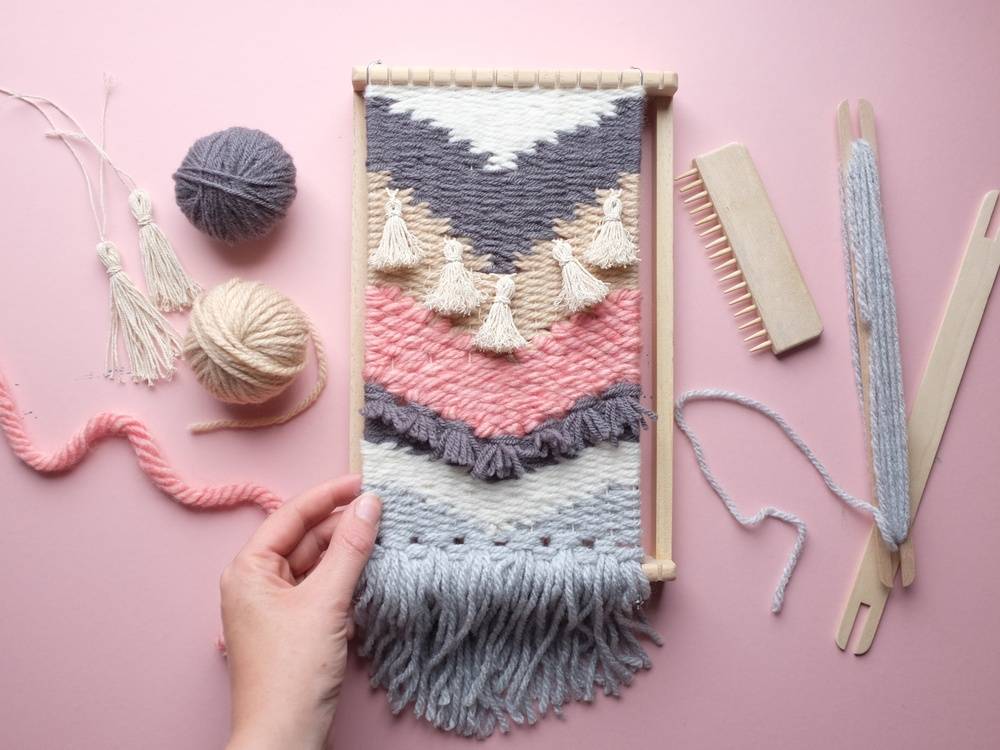 Loom weaving kit by Squid Ink Co