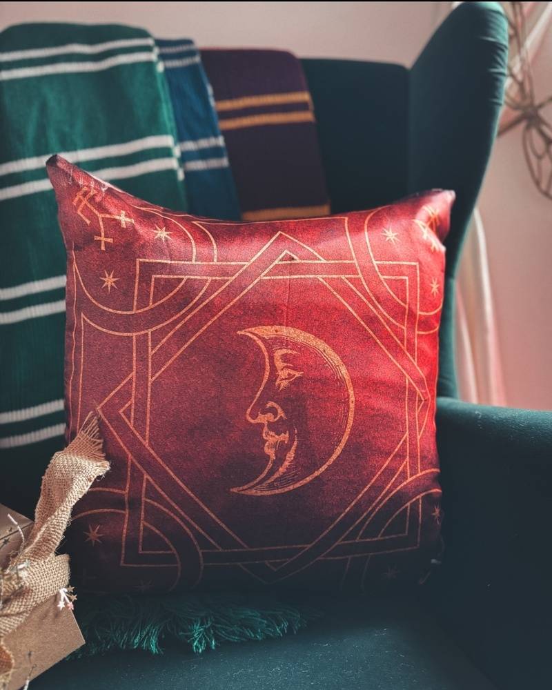 Headmaster Cushion Cover