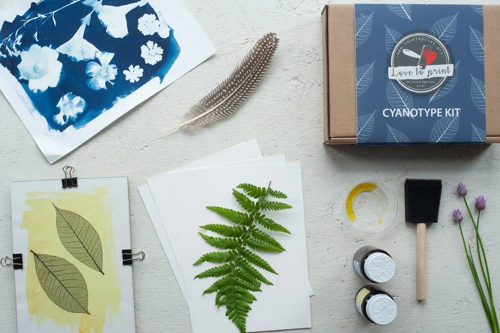 Solar Printing (Cyanotype) kit from Love To Print