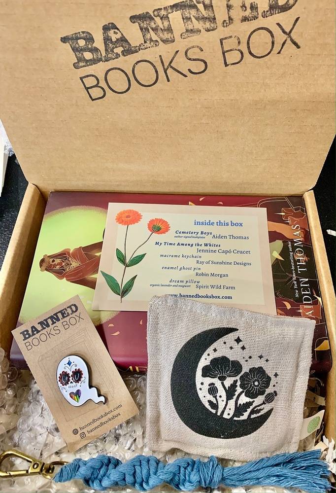 Slim Monthly Box