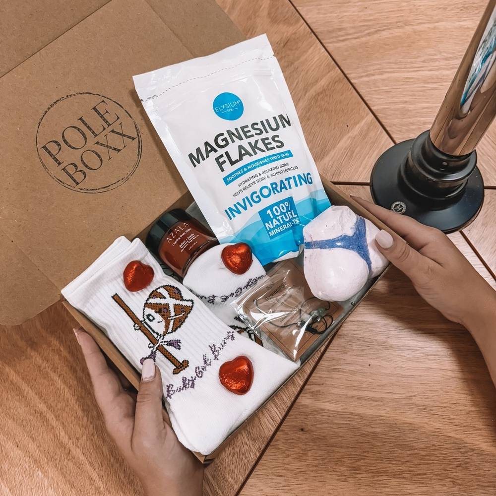 Pole Pick Me Up Box WORTH £50