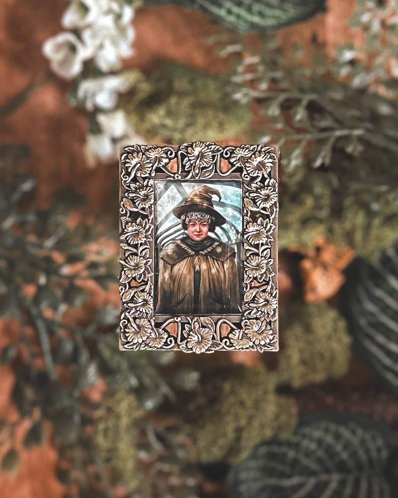 Greenhouse Portrait Pin