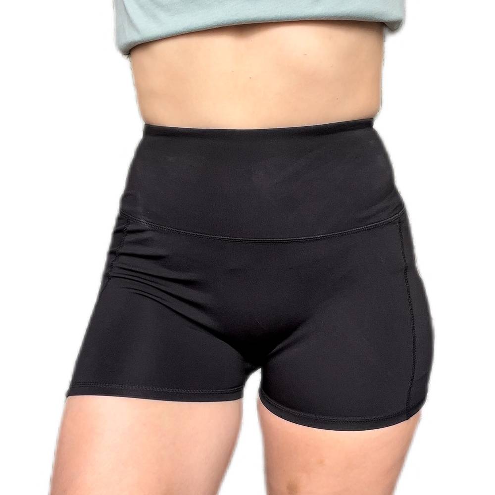 Pole Pocket Shorts - Black