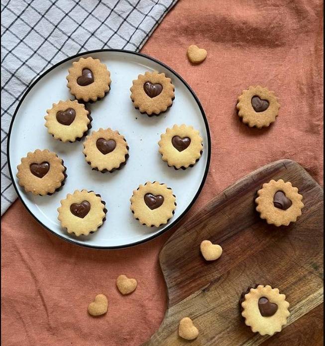 SCANDI COOKIE SAMPLER