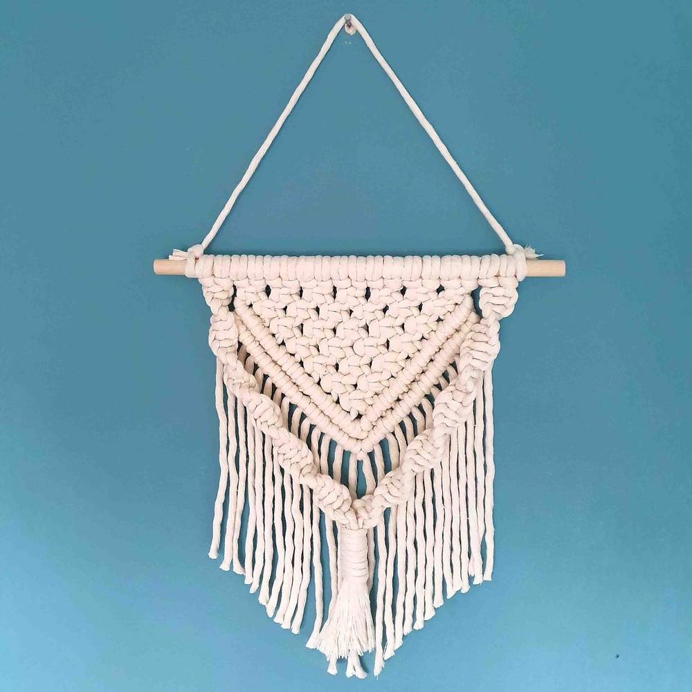 Macrame wall hanging kit from Me2You Atelier