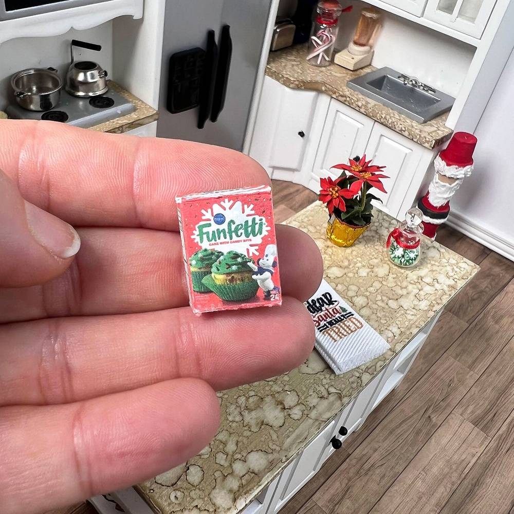 Holiday Miniature Baking Goods - 1:12 Scale