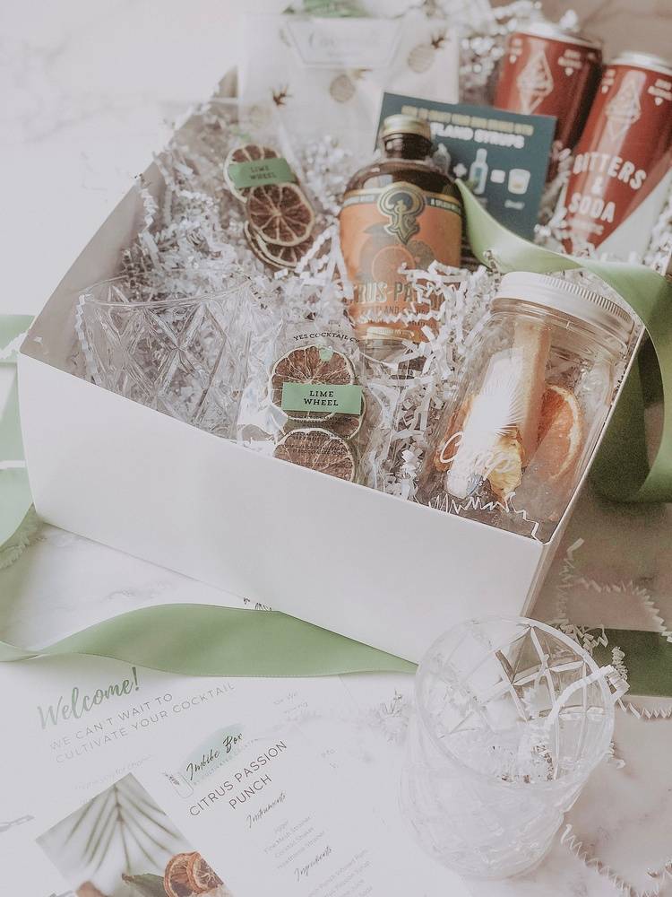 Mad Mixologist's Gift Box