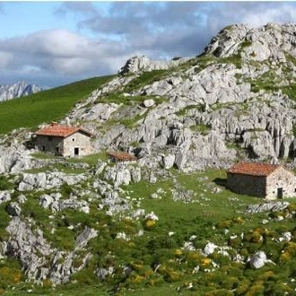 tourhub | UTracks | Walking in the Picos de Europa 