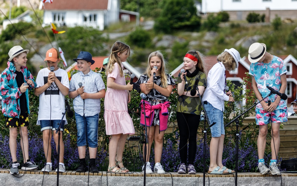 Uppträdande och aktiviteter hela dagen.