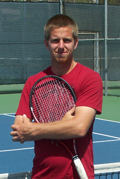 Travis M. teaches tennis lessons in Lake Forest, CA