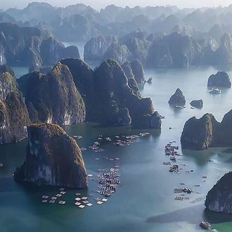 tourhub | CONNEK TRIP | Ha Long Bay Discovery in 5-Star Cruise: Hanoi - Ha Long Bay - Hanoi 