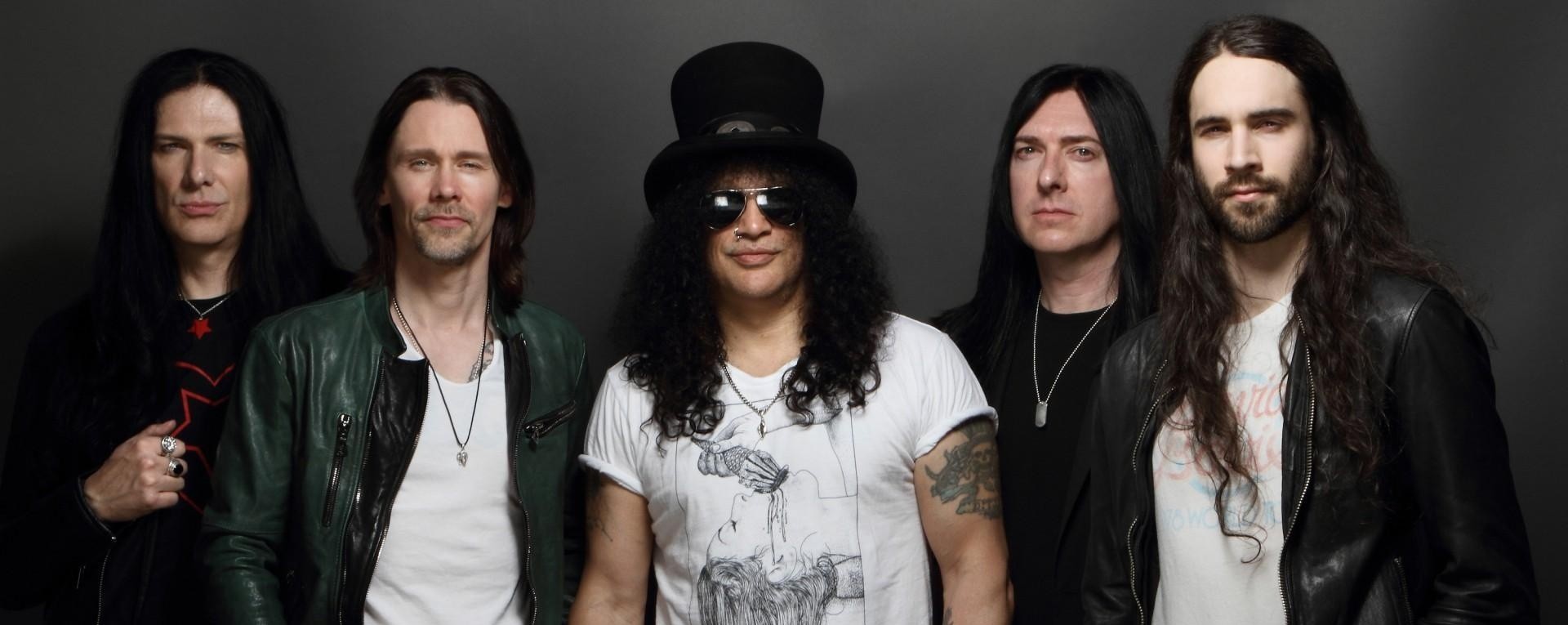 SLASH feat. Myles Kennedy & The Conspirators - Live in Singapore