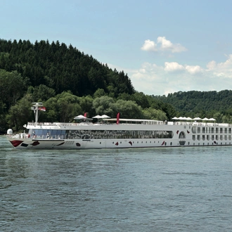 tourhub | A-ROSA River Cruises | Danube Enchanting Christmas Markets 