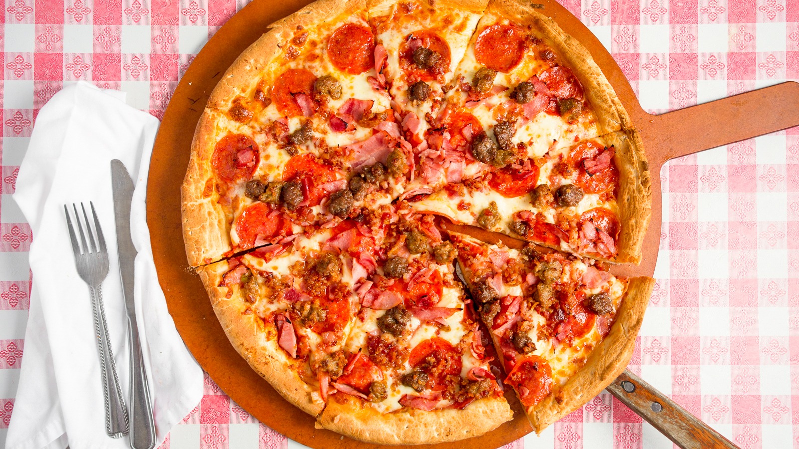 The "All Meat Pie" Pizza